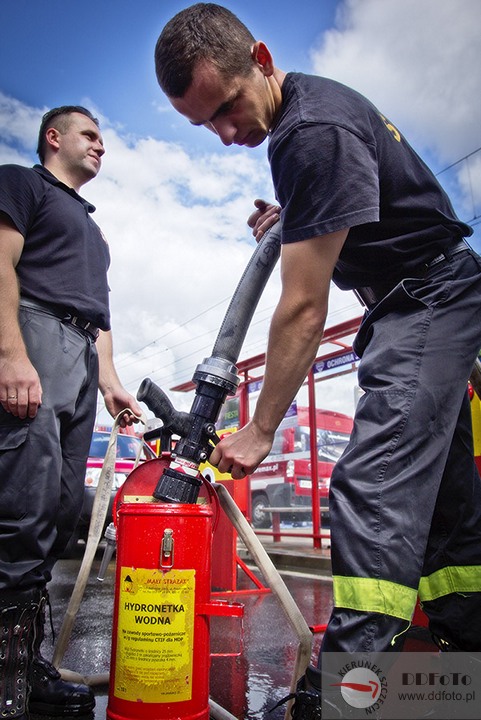 Szczecin, wydarzenia, imprezy, zawody strażaków,  Firefighter Combat Challenge 2013, 9-10 sierpnia 2013, Wały Chrobrego, w Szczecinie