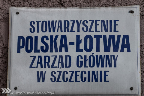 Szczecińskie szyldy, neony i inna ciekawe reklamy