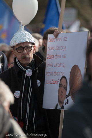 19.03.2016 manifestacja KODu w Szczecinie fot. © Kierunek Szczecin