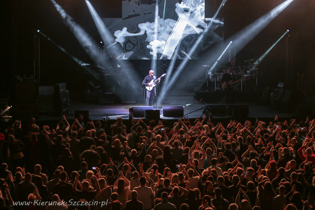 18.03.2016 koncert Kombi w Szczecinie Mega Tour 2016 fot. © DDFoTo.pl dla Kierunek Szczecin