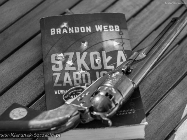 Kierunek Szczecin Czyta – Szkoła zabójców. Brandon Webb. Wydawnictwo Akurat, 2018 *slider