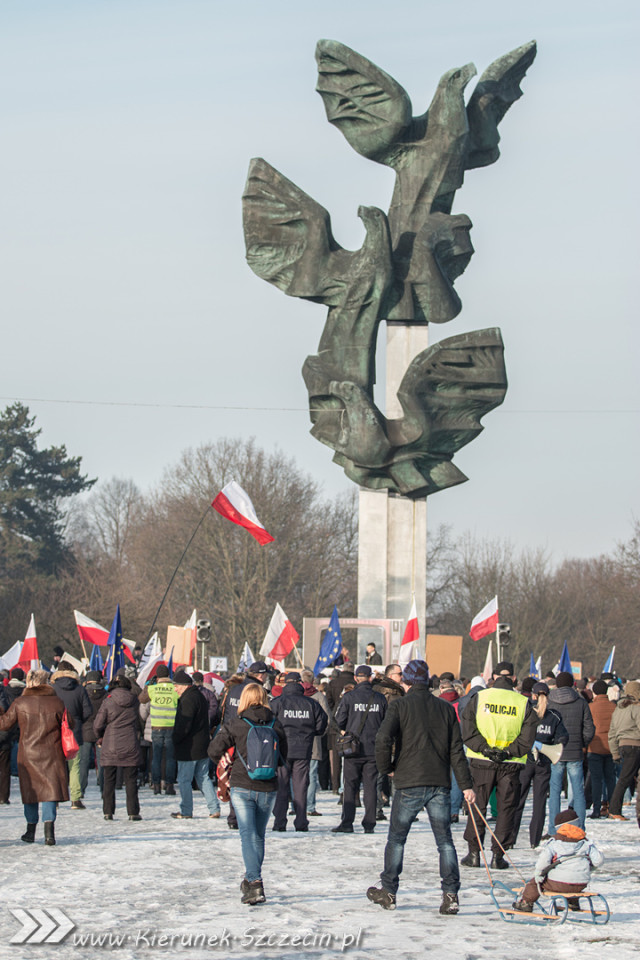 09.01.2016 Manifestacja KOD - wolne media - Szczecin