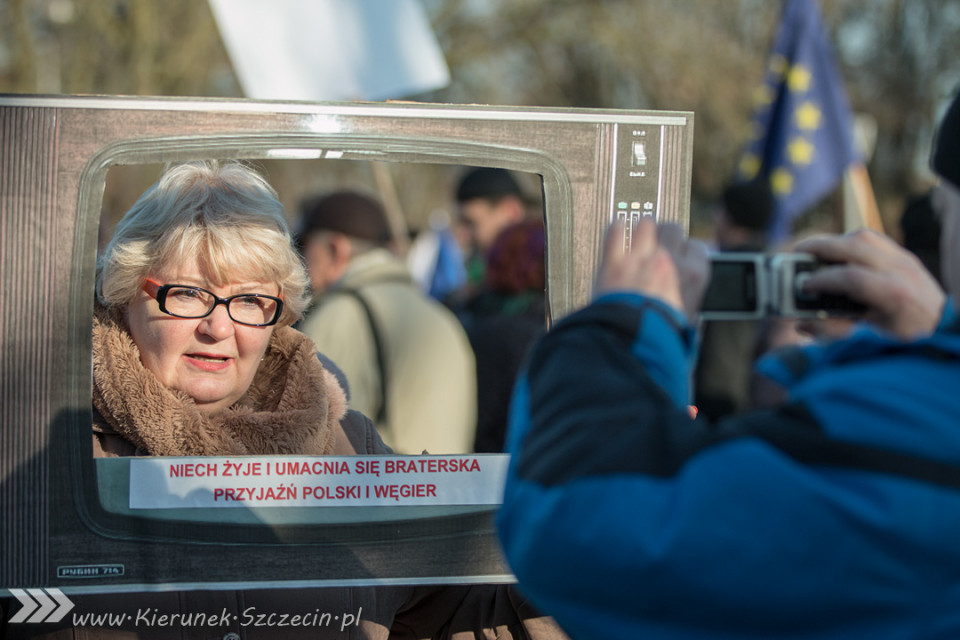 09.01.2016 Manifestacja KOD - wolne media - Szczecin