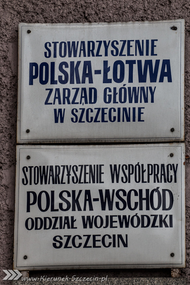 Szczecińskie szyldy, neony i inna ciekawe reklamy