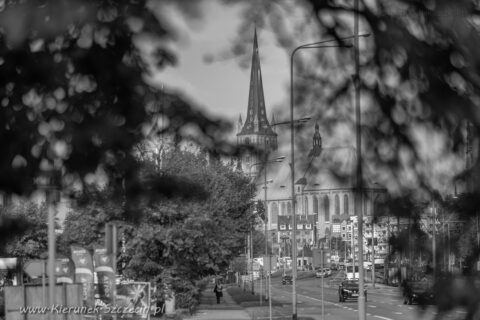Fotografia. Szczecin na co dzień 30.09.2020. Katedra w Szczecinie, czyli Bazylika Archikatedralna pw. św. Jakuba Apostoła