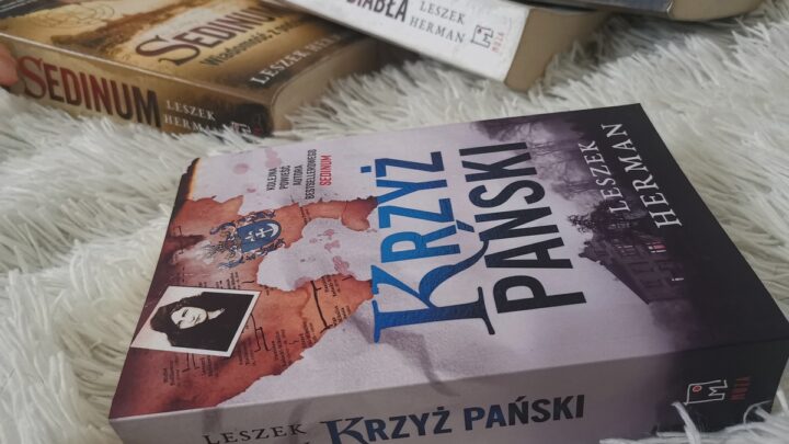 Kierunek Szczecin czyta – Krzyż Pański. Leszek Herman. Muza, 2021