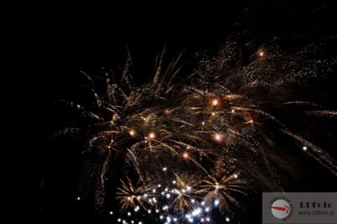 2012-08-pyromagic-2012-22