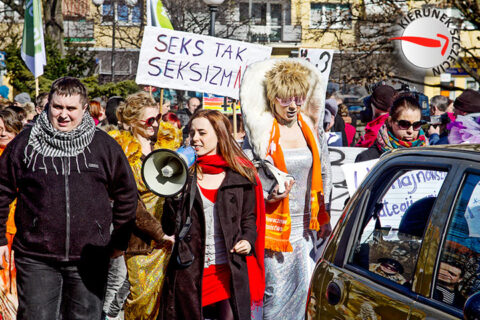 2012-03-11-manifa-11