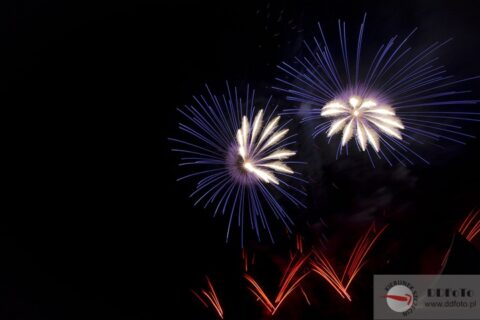 2012-08-pyromagic-2012-25