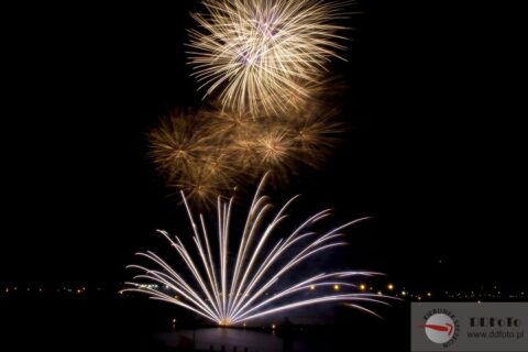2012-08-pyromagic-2012-08