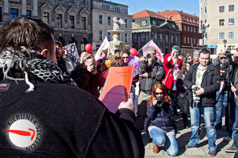 2012-03-11-manifa-21