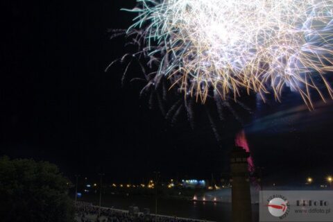 2012-08-pyromagic-2012-18_0