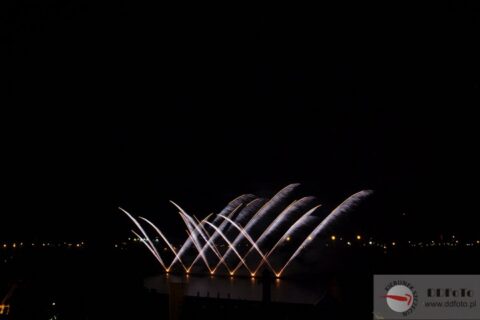 2012-08-pyromagic-2012-13